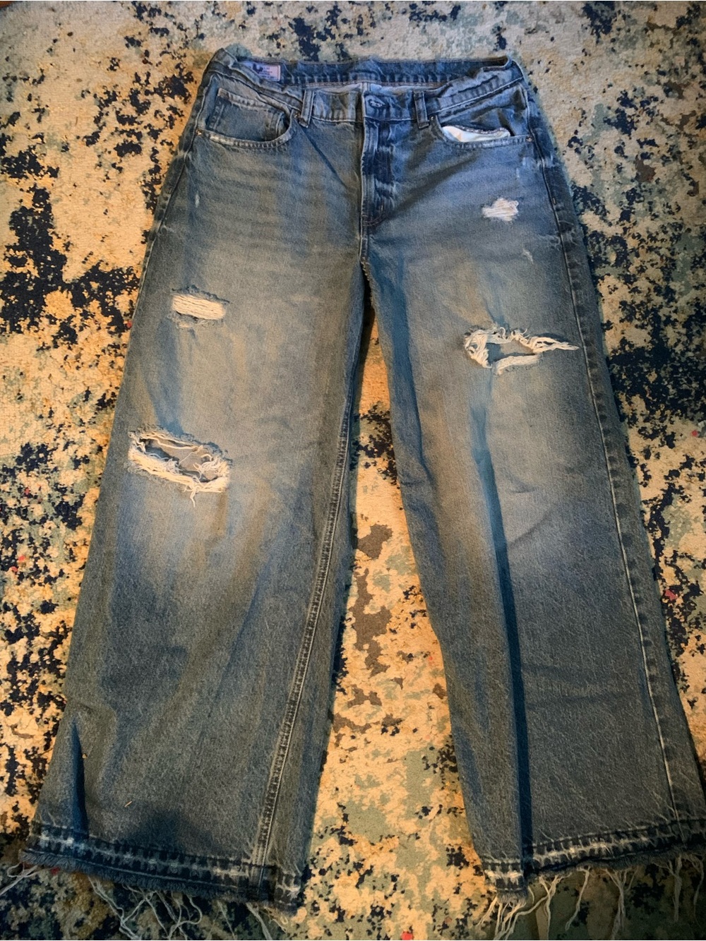 GAP Women's Light Blue Distressed Wide-Leg Jeans